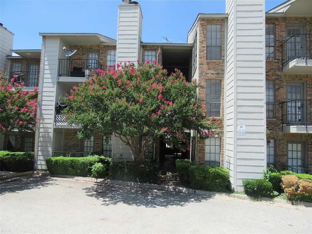 7621 Mccallum Blvd #114